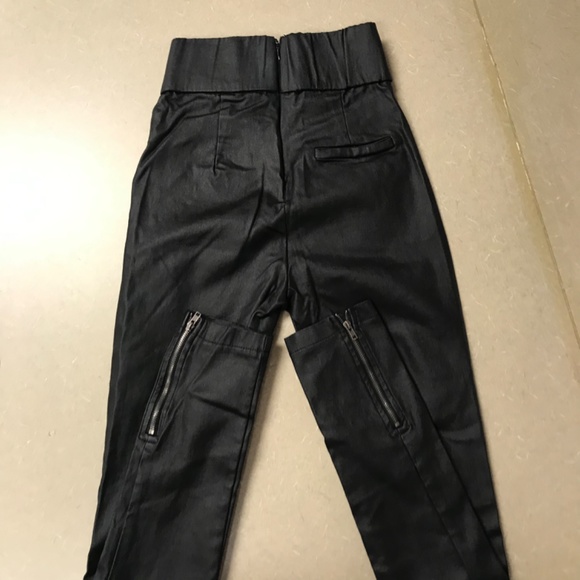 White Fox Women’s Pant - Picture 16 of 16